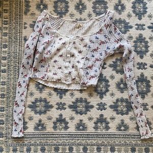 Urban Outfitters multi pattern long sleeve T-shirt / Size medium